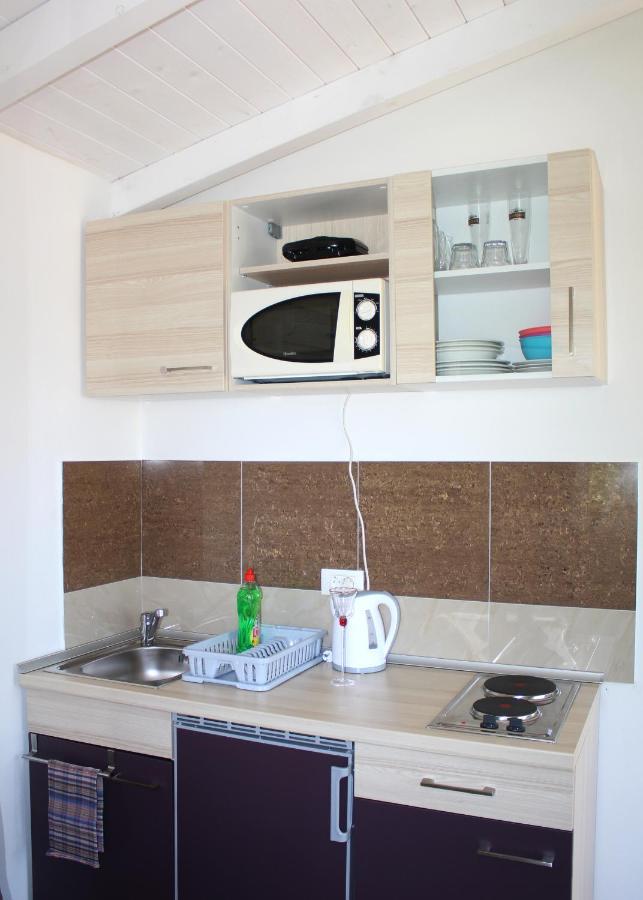 Oliven Garden Villa Ровин Екстериор снимка